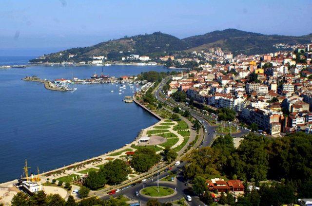 <p><strong>Zonguldak</strong></p>
<p>2015 nüfusu: 595.907 kişi.</p>
<p>2016 nüfusu: 597.524 kişi.</p>
<p>Değişim(%): 0,27</p>