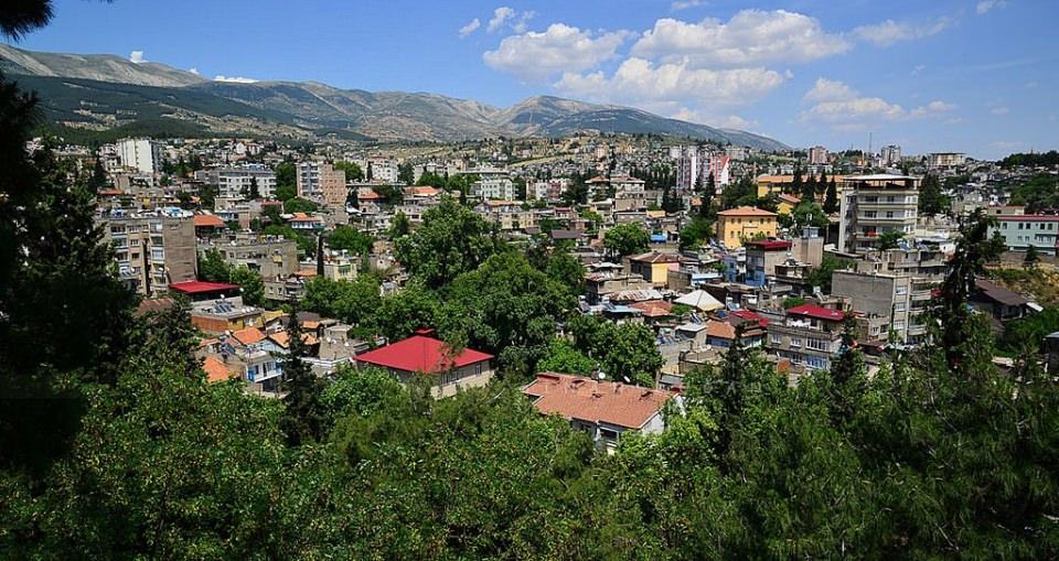 <p><strong>KAHRAMANMARAŞ</strong><br />
<br />
1 FAHRETTİN OĞUZ TOR ÜNİVERSİTE SSK BAŞMÜFETTİŞİ<br />
2 SEFER AYCAN ÜNİVERSİTE TIP DOKTORU<br />
3 ZEKERİYA ÖZTÜRK ÜNİVERSİTE İŞADAMI<br />
4 ŞULE ARIKAN ÜNİVERSİTE SERBEST<br />
5 MUSTAFA BASTIRMACI LİSE İŞADAMI<br />
6 NESLİHAN KOCA NERGİZ ÜNİVERSİTE AVUKAT<br />
7 MUSTAFA BÖLÜKBAŞI ÜNİVERSİTE ÖĞRETMEN<br />
8 AYŞE ARAS ÜNİVERSİTE AVUKAT</p>