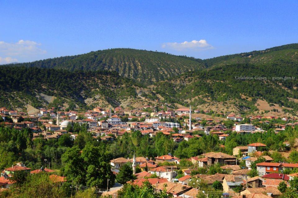 <p><strong>SAKARYA</strong><br />
<br />
1 ZİHNİ AÇBA LİSE ESNAF<br />
2 ALİ RIZA ACARTÜRK ÜNİVERSİTE AVUKAT<br />
3 İSMAİL KAMİL DOĞANCI ÜNİVERSİTE İNŞAAT MÜHENDİSİ<br />
4 AHMET PEHLİVAN YÜKSEK OKUL ÖĞRETMEN<br />
5 MELİKŞAH BUDAK ÜNİVERSİTE İŞADAMI<br />
6 METİN GÜNEŞ YÜKSEK OKUL KALİTE MÜDÜRÜ<br />
7 TÜRKER ERGÜL LİSE ŞİRKET YÖNETİCİSİ</p>