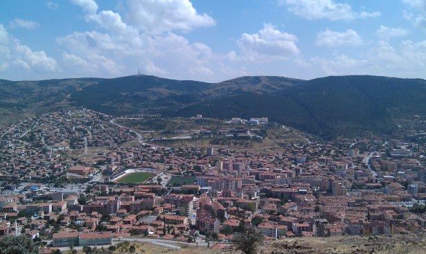 <p>Bu ili binde 26,6 ile Yozgat; </p>
