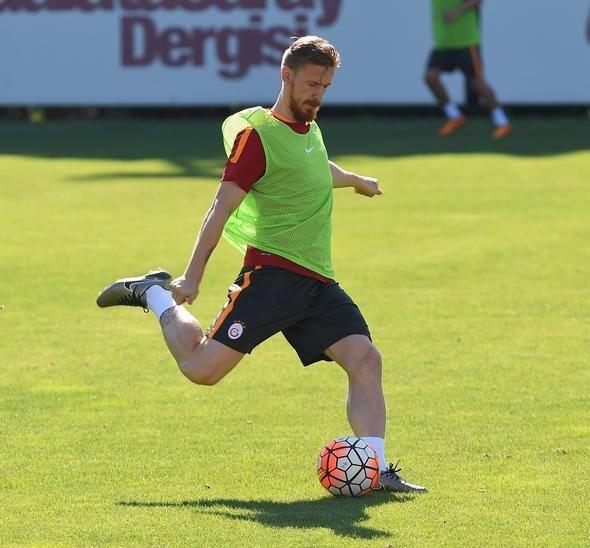 <p>Serdar Aziz | Galatasaray | 4.5 milyon Euro</p>

