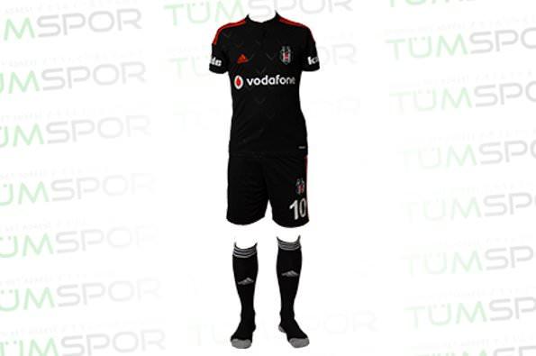 <p><strong>BEŞİKTAŞ</strong><br />
<br />
DIŞ SAHA</p>
