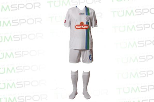 <p><strong>ÇAYKUR RİZESPOR <br />
<br />
</strong>DIŞ SAHA</p>