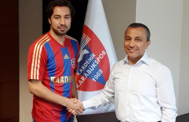 <p>Emre Güngör (MP Antalyaspor'dan Karabükspor'a)</p>