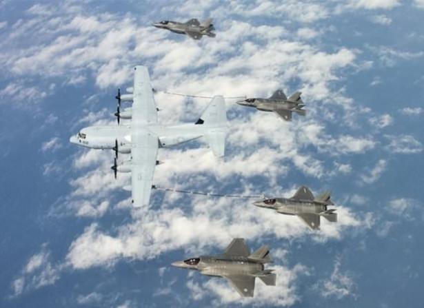 <p>F-35 2040'lı yıllarda dünyanın en önde gelen savaş uçağı olması için tasarlanmış ve F22'den sonraki tek uçak olarak belirlenmiştir.</p>

<p> </p>
