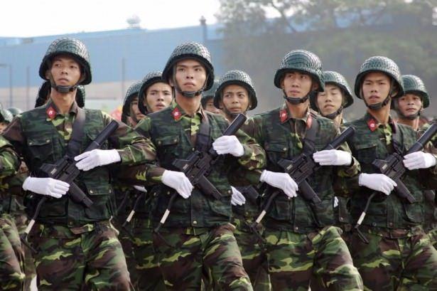 <p><strong>23. Vietnam</strong></p>

<p>Her an askere çağrılabilecek insan sayısı: 50,645,430</p>

<p>Tank Sayısı: 3200</p>

<p>Savaş Uçağı: 413</p>

<p>Bütçe: 3 milyar 365 milyon dolar</p>

