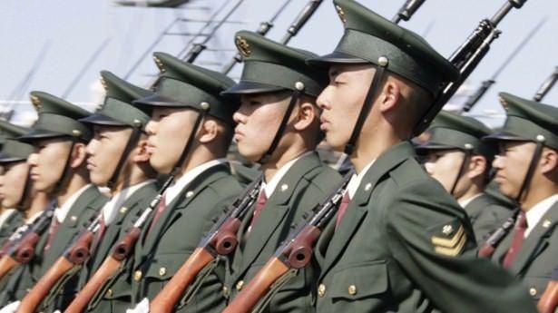<p><strong>10. Japonya</strong></p>

<p>Her an askere çağrılabilecek insan sayısı: 53,608,446</p>

<p>Tank Sayısı: 767</p>

<p>Savaş Uçağı: 1595</p>

<p>Bütçe: 49 milyar 100 milyon dolar</p>
