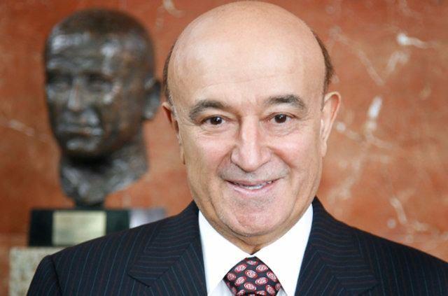 <p><strong>EROL SABANCI</strong><br />
Serveti: 400 milyon dolar<br />
Servet kaynağı: Sabancı Holding<br />
Doğum Yeri: Kayseri</p>