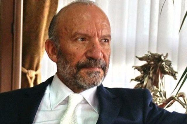 <p><strong>SUAT GÜNSEL</strong><br />
Serveti: 1.7 milyar dolar<br />
Servet kaynağı: Yakın Doğu Üniversitesi<br />
Doğum Yeri: Kıbrıs, Lefkoşa</p>
