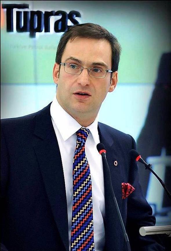 <p><strong>Ömer Koç </strong></p>

<p>2017 Serveti: 750 milyon dolar</p>
