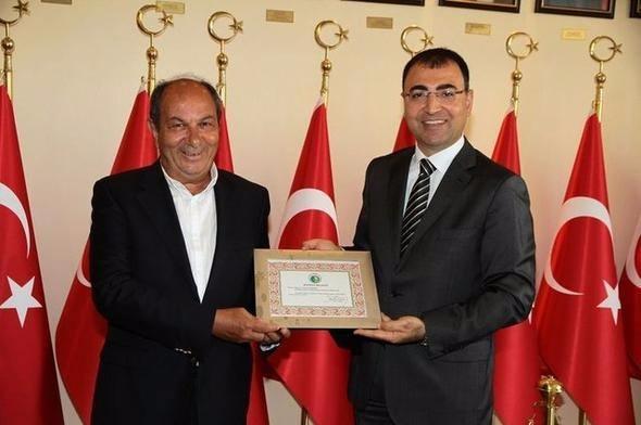 <p><strong>Mehmet Rüştü / Başaran Habaş </strong></p>
<p>2017 Serveti: 1.1 milyar dolar</p>