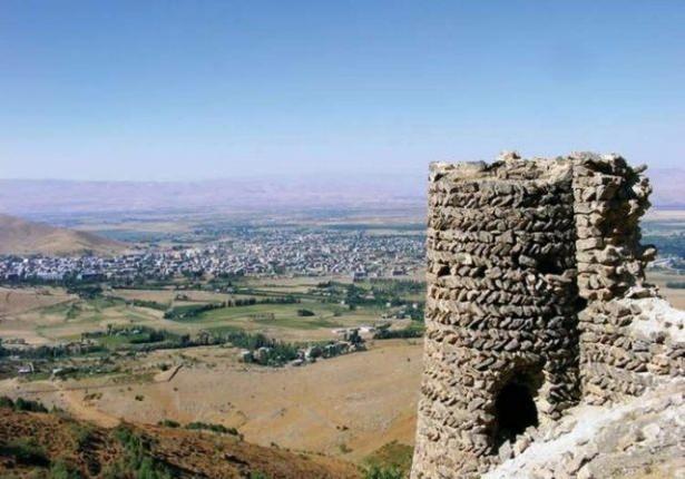 <p>İl: Muş<br />
İlçe: Merkez<br />
Nüfus: 88.409</p>