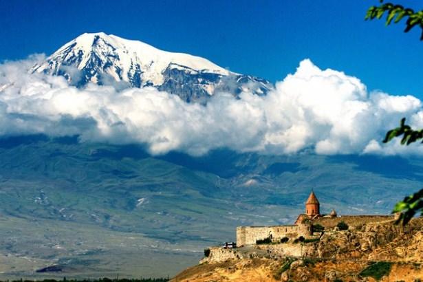 <p>İl: Ağrı<br />
İlçe: Merkez<br />
Nüfus: 112.339</p>
<p> </p>