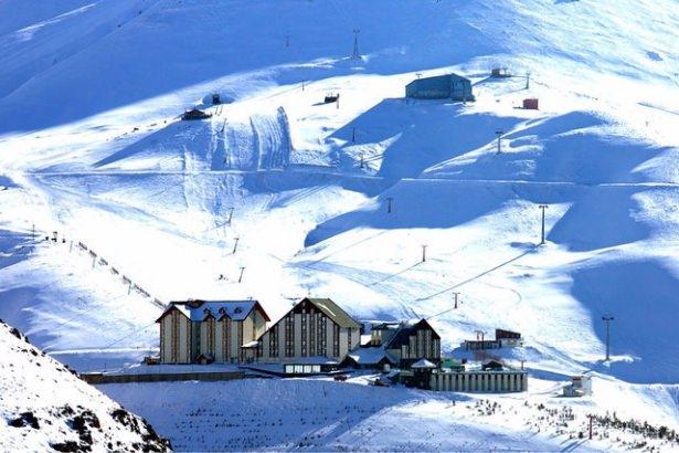 <p>İl: Erzurum<br />
İlçe: Yakutiye<br />
Nüfus: 183.932</p>

<p> </p>
