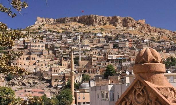 <p>İl: Mardin<br />
İlçe: Kızıltepe<br />
Nüfus: 232.628</p>

<p> </p>
