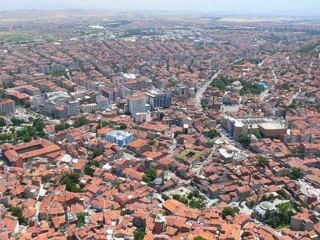 <p>İl: Afyonkarahisar<br />
İlçe: Merkez<br />
Mahalle: Cumhuriyet<br />
Nüfusu: 12397</p>

<p> </p>
