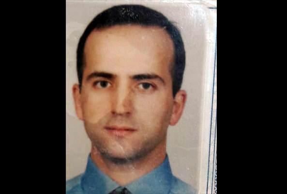 <p>12. Hava Ana Ulaştırma Ana Üs Komutanlığı'nda görevli Pilot Hava Albay Erhan Baltacıoğlu</p>
