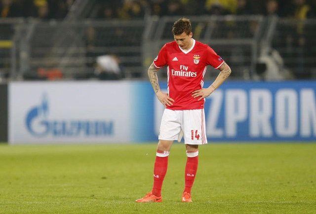<p>VICTOR LINDELOF<br />
<br />
30 MİLYON EURO</p>
