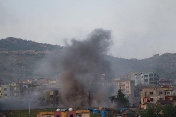 <p>DIŞARIDAN YARDIM ALDI: PKK/YDG-H etkinliği Nusaybin ve Şırnak merkezde farklı, bu iki sahada PKK, dışarıdan yardım almış görünmektedir. Kastedilen; yabancı ülke özel harp uzmanlarıdır. </p>
