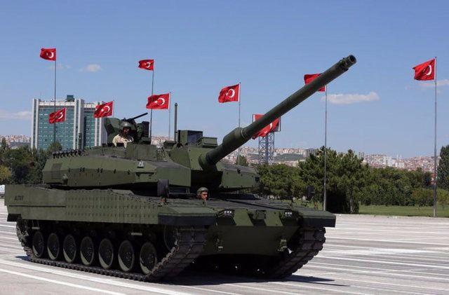 <p>Şirketin KAP'a yaptığı açıklamada 250 adet muharebe tankının seri üretimi ve üretim sonrası lojistik desteği için "en iyi ve en son teklif" dosyasının bugün SSM'ye gönderileceğini ve seri üretim kararının bu dosya üzerinden verileceğini belirtti.</p>

<p> </p>
