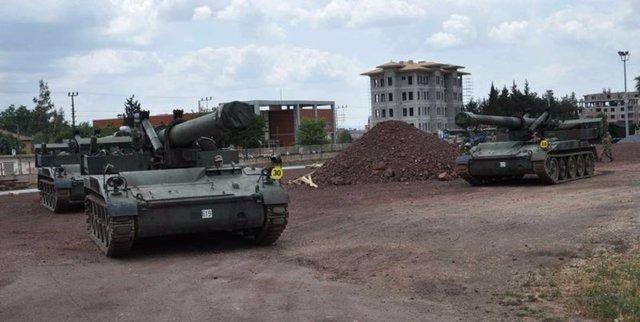 <p>Obüs ayrıca, mevcut sistemlerin aksine, tevcih herekli nişan dairesi, nişan çubuğu, ´vb. alet ve avadanlığa ihtiyaç duyulmadan çok kısa bir süre zarfında mevzilenebilmektedir.</p>
<p> </p>