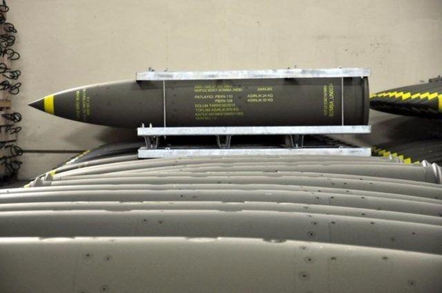 <p>Nüfuz edici bombanın güçlendirilmiş betonu delme özelliğine sahip olduğuna işaret eden Öncel, şu anda F-4 ve F-16 savaş uçakları için sertifikasyonunun tamamlandığını bildirdi.</p>
<p> </p>