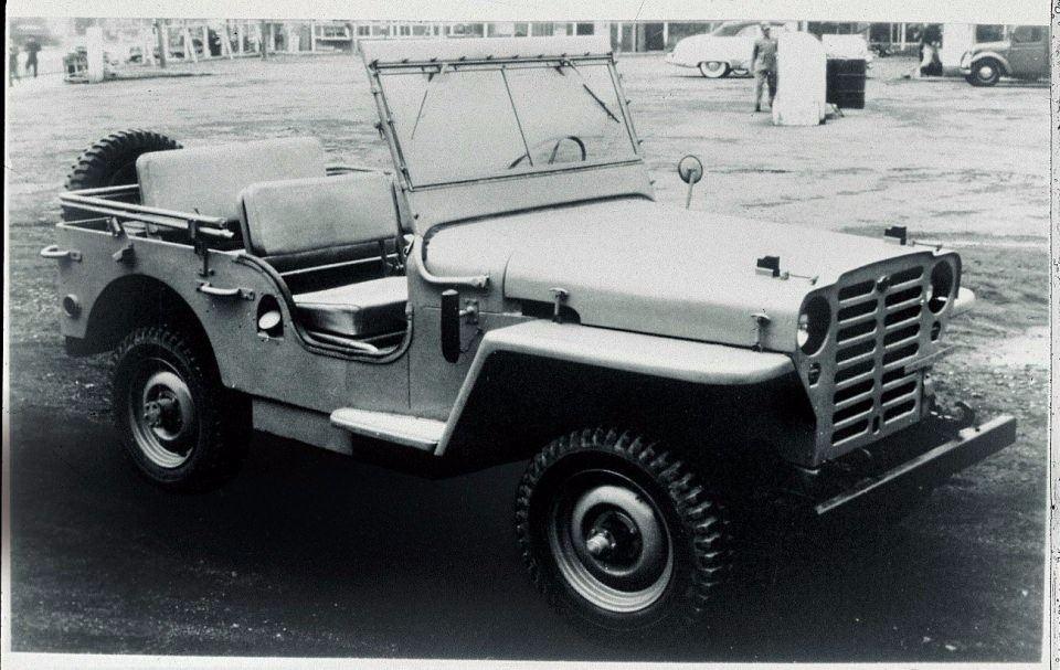 <p>Nissan Petrol 1951</p>
