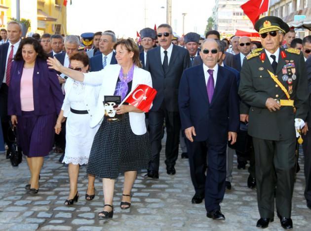 İZMİR
