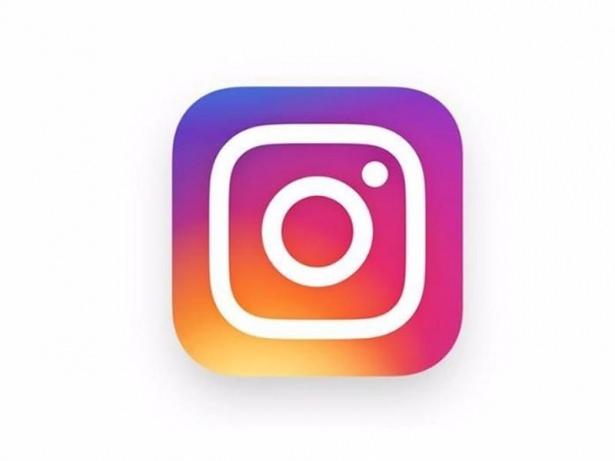 <p><strong>Instagram</strong></p>

<p>2016</p>
