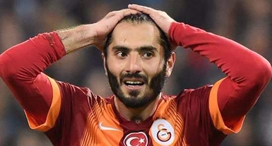 <p>Galatasaray'da Hamit Altıntop şaşkınlığı yaşanıyor. Tecrübeli futbolcu Almanya'da manşet oldu. </p>
