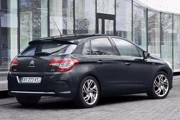 <p>C4 EASY 1.6 HDI 92HP M/T DÜZ VİTES 73 bin 10 TL.</p>
<p> </p>