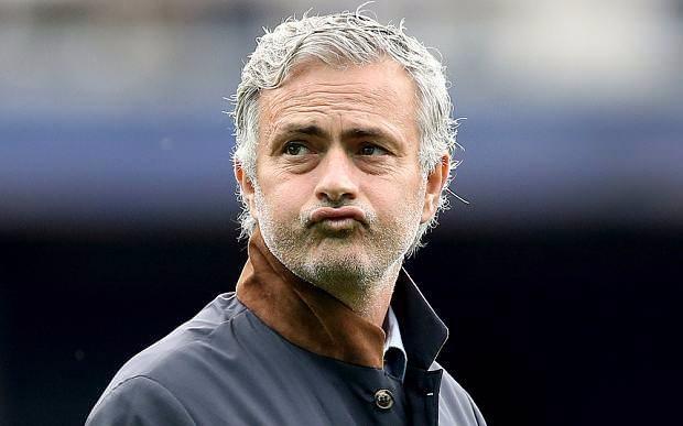 <p><strong>JOSE MOURINHO</strong></p>
<p>Mourinho'nun ilk Chelsea dönemi öncesi adı fenerbahçe ile geçti ancak güvenilemedi.</p>