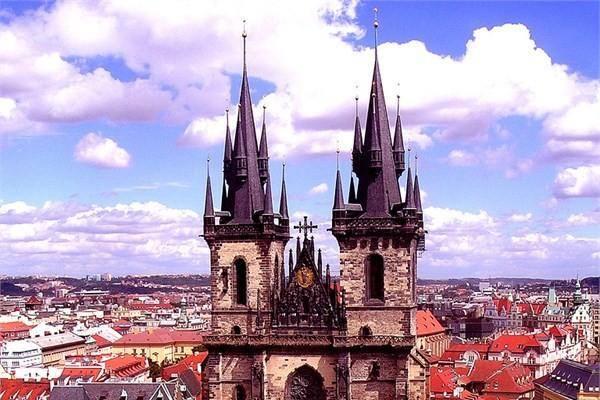 <p>Çek Cumhuriyeti - Church of Our Lady - Prag</p>
