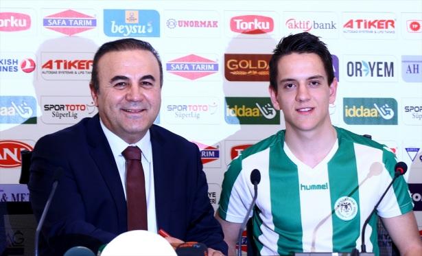 <p>Amir Hadziahmetovic, Zeljeznicar'dan Konyaspor'a gitti. Transfer bedeli; 500 Bin avro</p>

