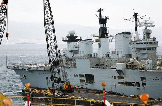 <div>1982 yılında Arjantin ile yapılan Falkland savaşı için özel olarak üretilen uçak gemisi Afganistan, Bosna ve Sierra Leone ihtilafları için de sevk edilmişti.</div>

<div> </div>
