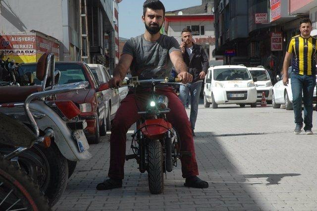<p>Türkiye'nin de her yerinde bunun üretilmesi gerektiğine inanıyorum. Buradan üretilerek yurt dışına ihraç etmek istiyoruz" diye konuştu.</p>
<p> </p>