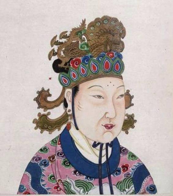 <p><strong>Wu Zetian</strong><br />
Hükümdarlık Süresi: M.S. 690-705<br />
<br />
14 yaşındayken tahta çıkan Wu Zetian, Çin tarihinin tek kadın imparatoriçesi. Rakipleri ailesinden bile olsa onları sürüp, işkence ederek uzaklaştıran Zeitan, sınırlarını Kore'ye kadar genişletmiştir.</p>
