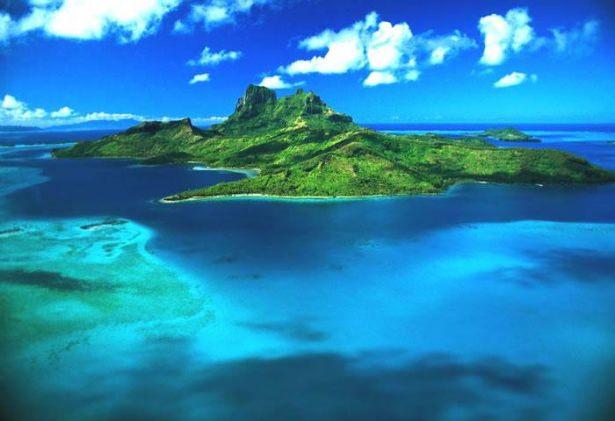 <p><strong>Solomon Adaları</strong><br />
<br />
Ülkede İkinci Dünya Savaşı esnasında bir güvenlik gücü oluşturuldu. 1976’da kurulan hükümet 1998’e kadar ayakta kalmayı başardı.</p>

<p> </p>
