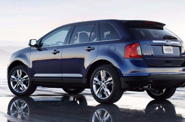 <p><strong>FORD EDGE</strong><br />
Yılın ikinci yarısı Türkiye'de olacak. 2.0 lt'lik dizel motoru ile bu sınıfın genel standartlarına uygun. Sync3 isimli gelişmiş multimedya sistemi otomobilin dikkat çeken özelliği.</p>