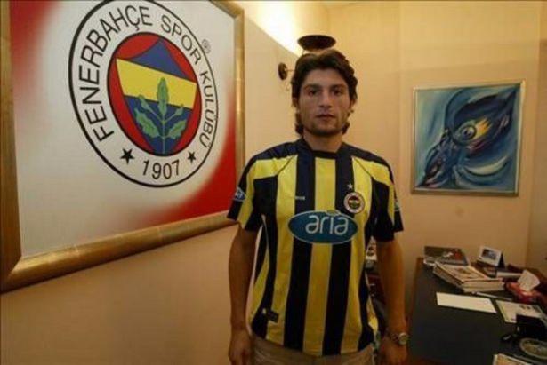 <p>Ivaylo Petkov - Fenerbahçe</p>

<p> </p>
