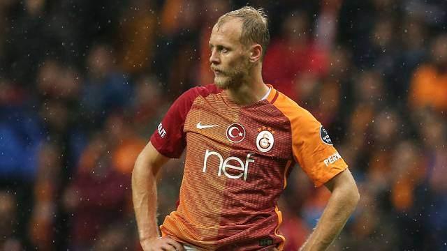 <p>Semih Kaya</p>
