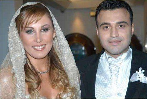 <p>Funda Arar ile Febyo Taşel</p>
