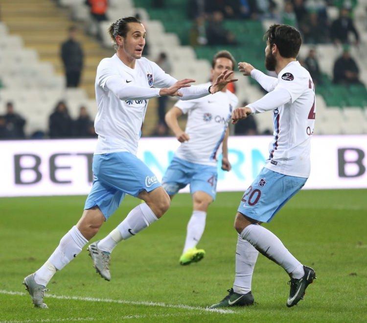<p>Süper Lig: Trabzonspor<br />
<br />
(Süper Lig'de 43 Yıl)</p>
