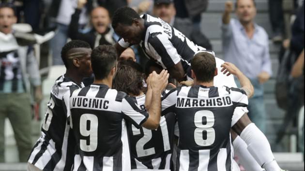 <p>İtalya Serie A => Juventus</p>