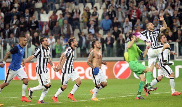 <p>Şampiyonlar Ligi çeyrek final ilk maçında Juventus, Monaco’yu 1-0 yenerek rövanş için az da olsa bir avantaj elde etti.</p>