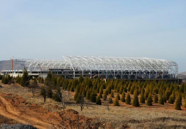 <p>Yeni Malatya Stadı<br />
Kapasite: 25.000</p>