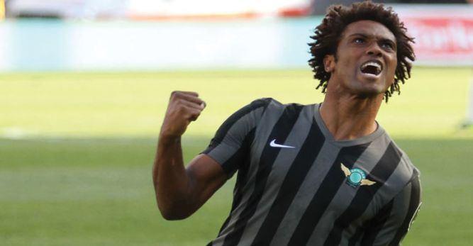 <p>Akhisar Belediyespor (GİDENLER)<br />
<br />
Ahmet Cebe (Sivasspor), Bruno Mazenga (Eskişehirspor), Petar Grbic (Adana Demir, kiralık), Merter Yüce, İsmail Konuk (Bursaspor), Kenan Karışık (Altınordu), İ.Halil Çolak, Mervan Çelik (Kulüpsüz)</p>