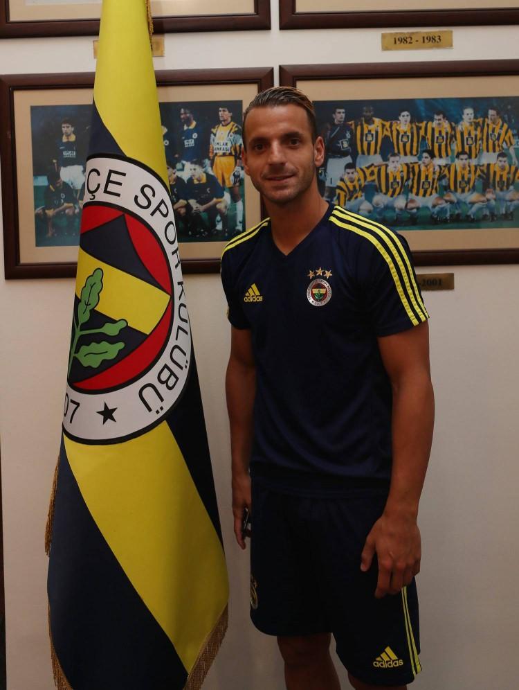 <p>Soldado</p>
