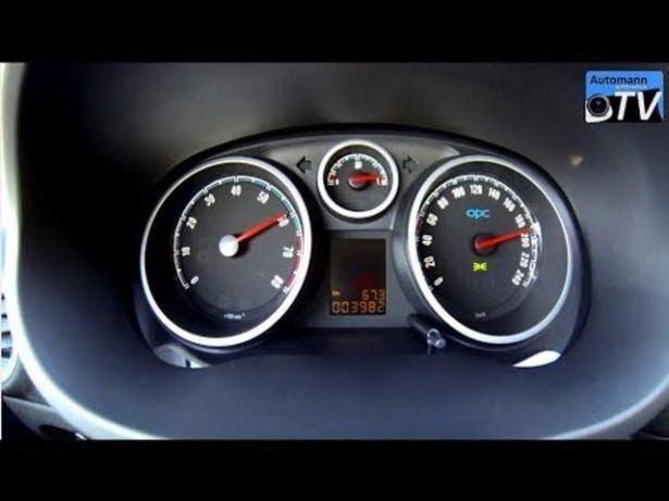 <p> Kontağa anahtarı takıp (kontağı çevirmeden) setting tuşuna 2-3 sn basılı tutun yol bilgisayarında LCD ekran ısısı, ECU donanım versiyonu akü voltajı, Hız, Motor soğutma suyu sıcaklığı... gibi özellikler çıkar ekrana.</p>
<p> </p>