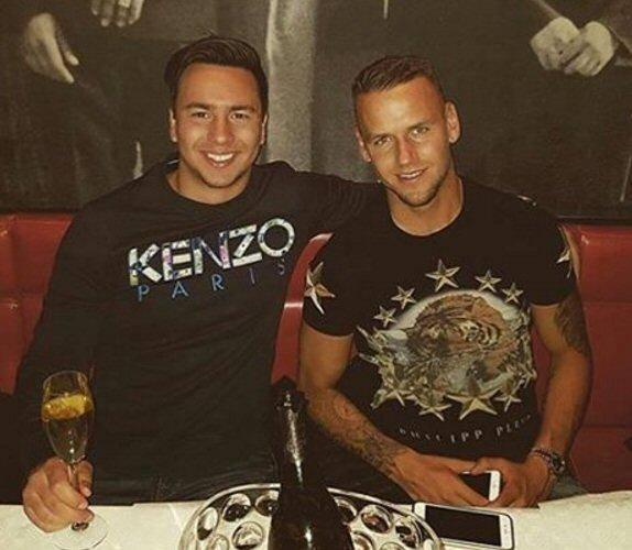 <p>Alexander Milosevic: "Tebrikler Beşiktaş.. Şampiyon 15/16.."</p>